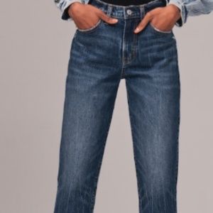 Abercrombie Mid Rise Boyfriend Jean